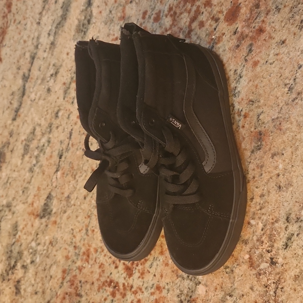 Like new! Boys vans zip up